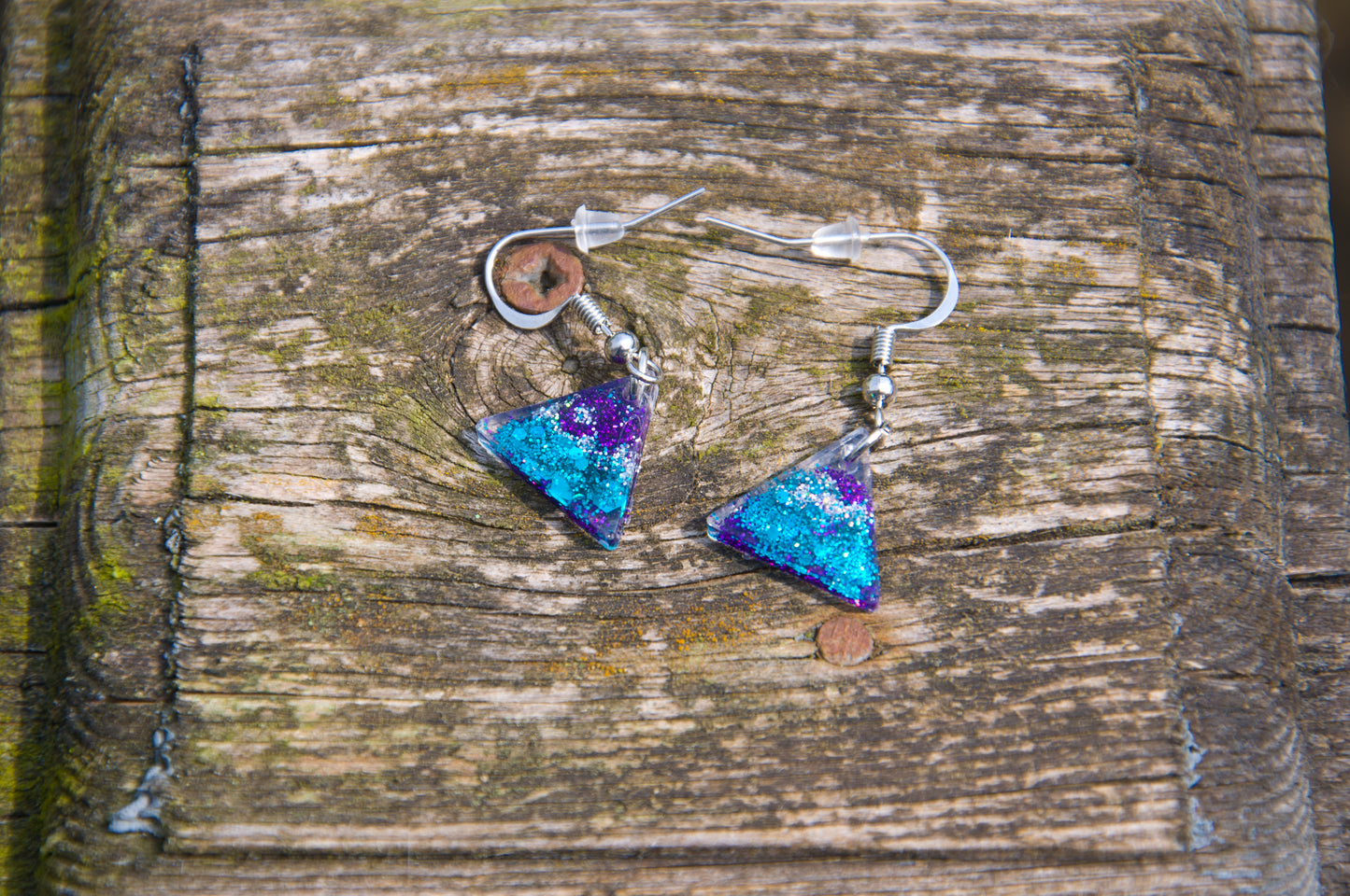 Teal & Purple Glitter Triangle Resin Earrings – Stainless Steel Hooks