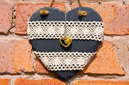 Black & Gold Glitter Heart Resin Necklace – Stainless Steel Chain - J & I Vision