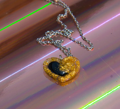 Black & Gold Glitter Heart Resin Necklace – Stainless Steel Chain - J & I Vision