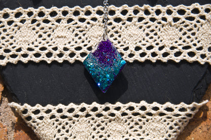 Purple & Teal Glitter Diamond Resin Necklace – Stainless Steel Chain - J & I Vision