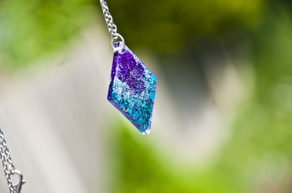 Purple & Teal Glitter Diamond Resin Necklace – Stainless Steel Chain - J & I Vision