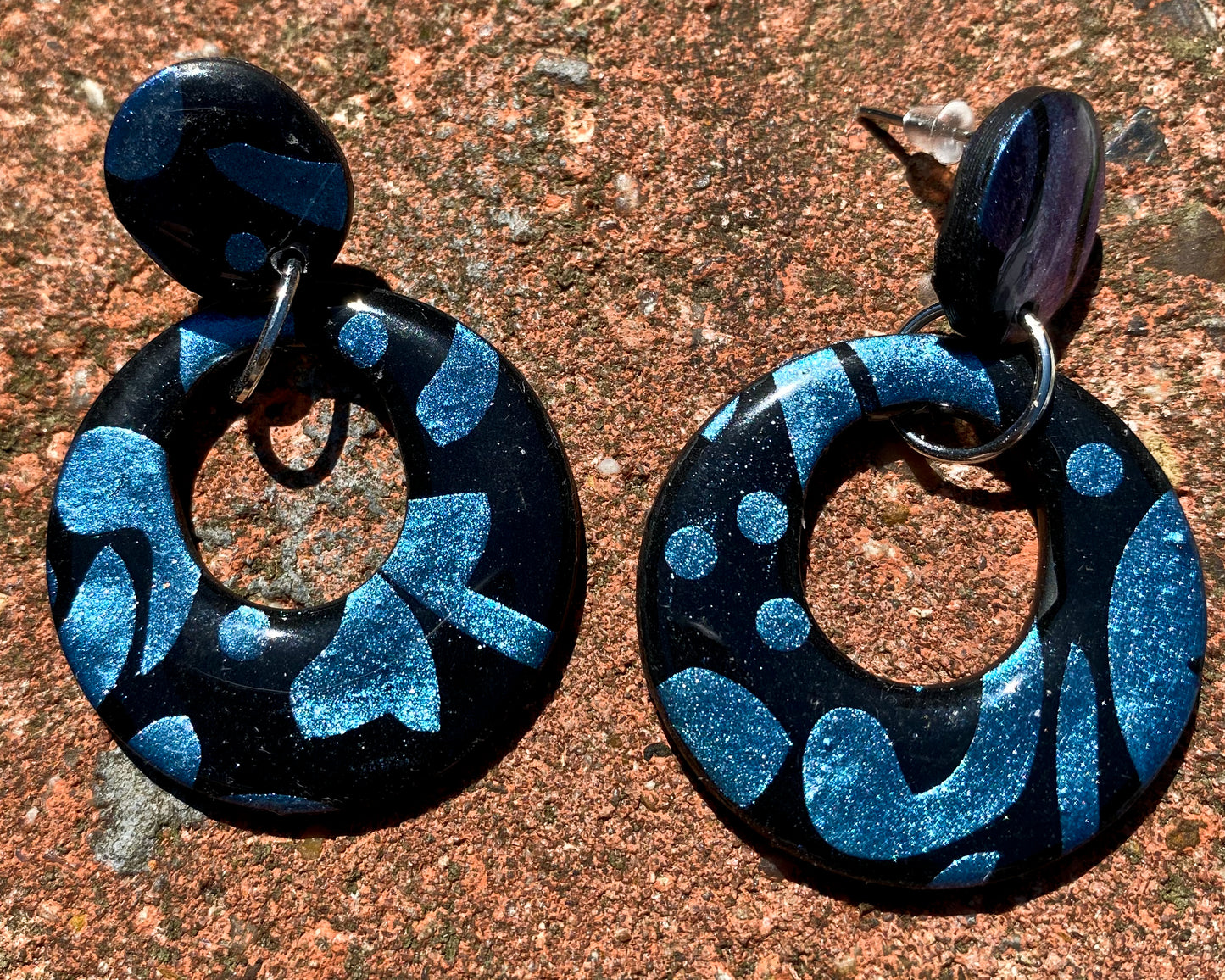 Black & Blue Abstract Open Circle Polymer Clay Earrings