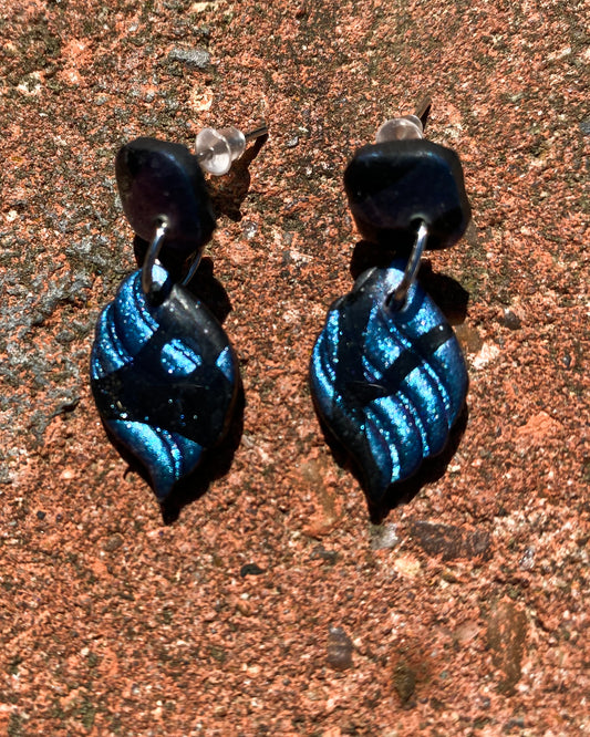 Black & Blue Glitter Wave Leaf Drop Clay Earrings